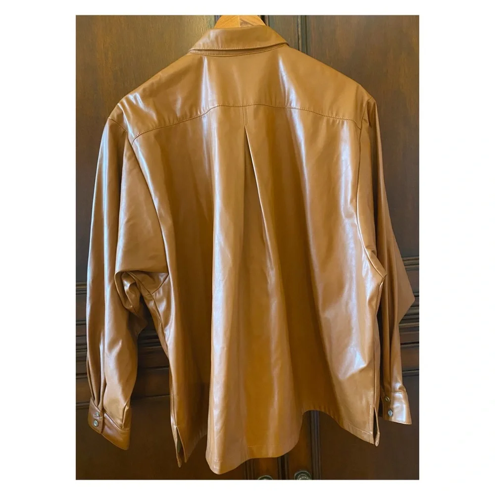 NWOT Anthropologie Faux Leather Shirt in Cedar  Size 1X - Picture 7 of 8